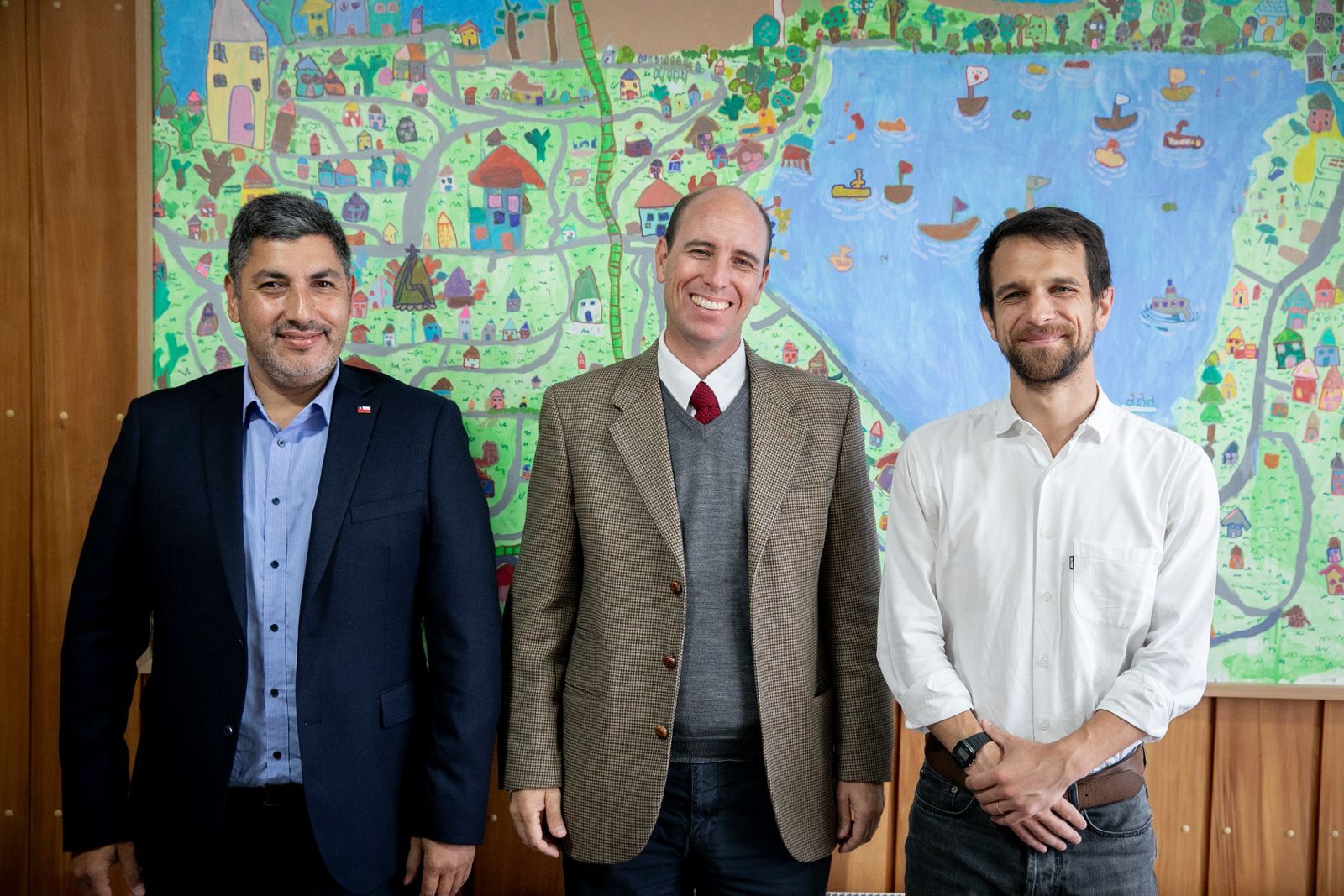 próximo ministro de Obras Públicas (MOP), Martín Arrau.Junto al Alcalde de Puerto Varas